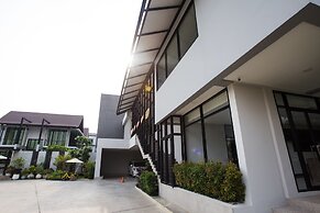 Nai Ya Hotel