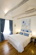 Allee Bleue Hospiltality