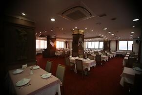 Peronti Hotel