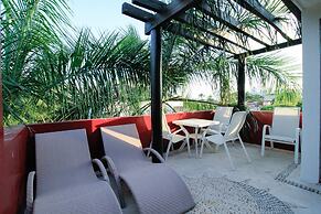 Moonshine Hotel