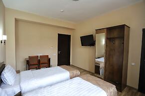 Tourist INN Hotel