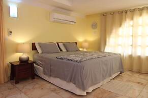 Beach White Villa Aruba