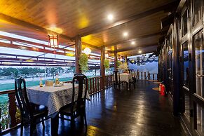An Bang Stilt House