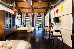 An Bang Stilt House