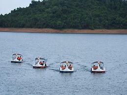 Phu Ninh Lake Resort