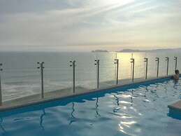 Ocean View Apartment with Pool (1206)