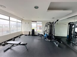 Ocean View Apartment with Pool (1206)