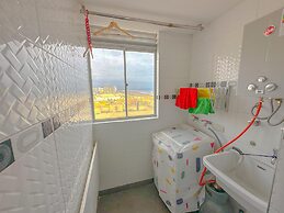 Ocean View Apartment with Pool (1206)