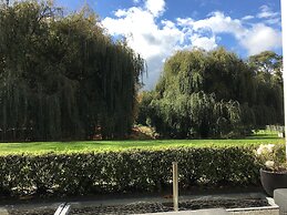Karapiro Willows Luxury B & B