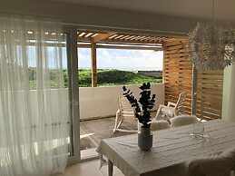 Oceanfront New Condo on the Beach