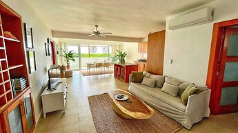 Oceanfront New Condo on the Beach