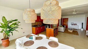 Oceanfront New Condo on the Beach