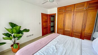 Oceanfront New Condo on the Beach