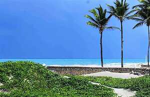 Oceanfront New Condo on the Beach