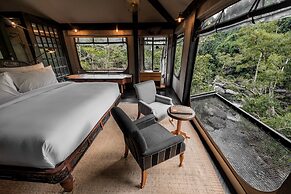 Shinta Mani Wild