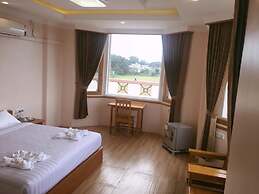 Five One Star Hotel