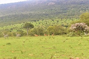 ELangata Olerai Luxury Camp