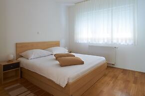 Postojna Cave Rooms & Apartments Proteus