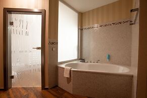 Aragon-Hotel-Garni