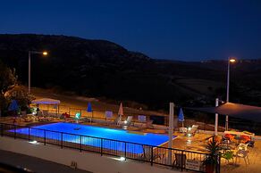 Peyia Pearl