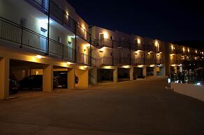 Peyia Pearl