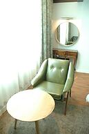 Prince Hotel