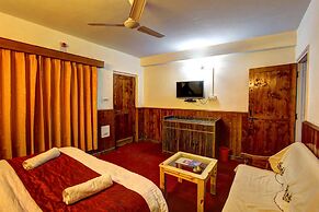Hotel Monarch Residency