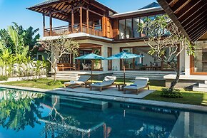 Villa Rusa Biru