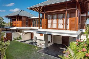 Villa Rusa Biru