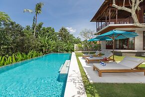 Villa Rusa Biru