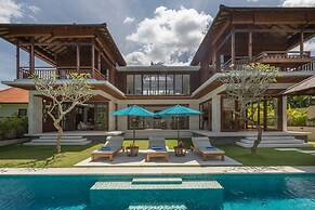 Villa Rusa Biru
