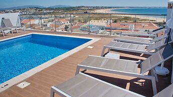 Top City Hostel & Suites