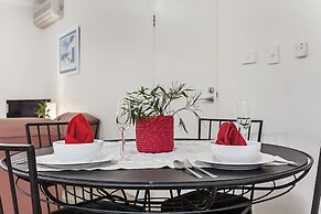 Zenith Studio Unit 3, 10 Messines Street