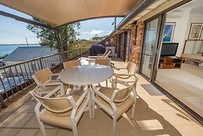 A Yachtsmans Rest Unit 4, 37 Victoria Parade