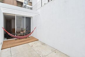 Oporto Bernardes Studios - São Lázaro