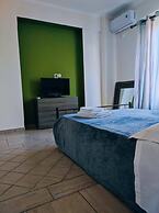Nefeli City Apartments