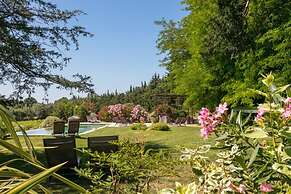 Le Chateau des Cinq Cantons