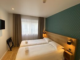 Oskar Hotel