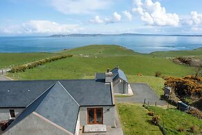 Makem's Self Catering Cottage