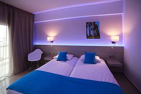 Les Palmiers Luxury Suites