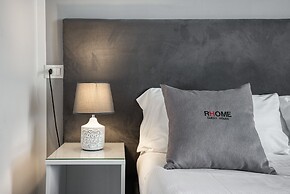 Rhome GuestHouse