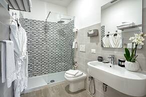 Rhome GuestHouse