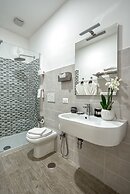 Rhome GuestHouse