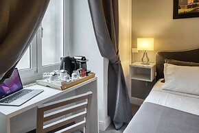 Rhome GuestHouse