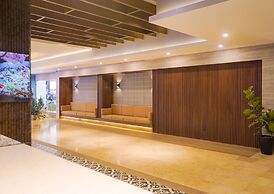 Oceano Palace Beach Resort