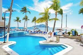 Oceano Palace Beach Resort