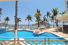 Oceano Palace Beach Resort