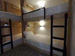 Signel Hostel