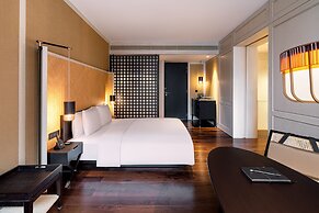 The RuMa Hotel and Residences
