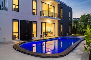 Laguna Park Villas
